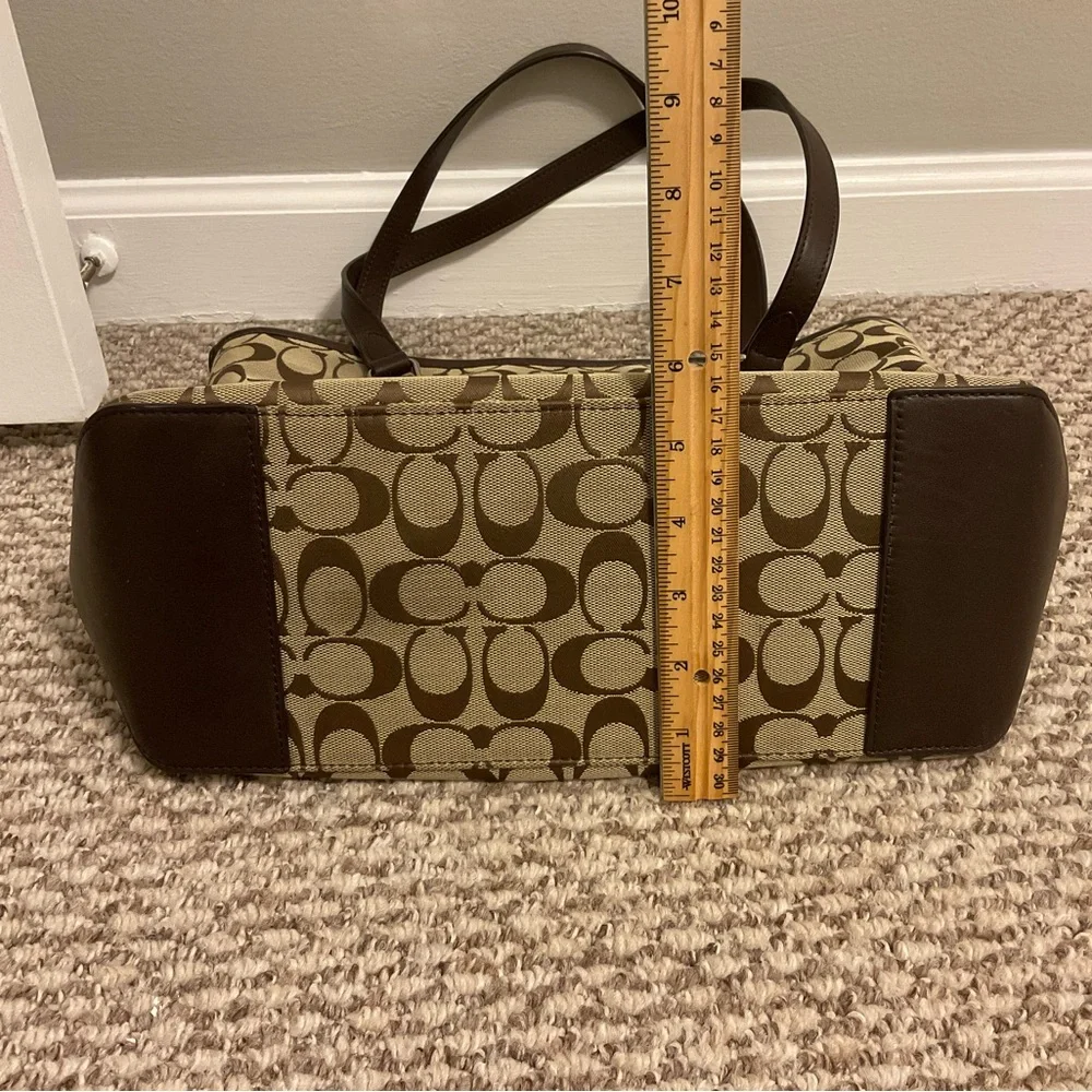 Coach vintage tote